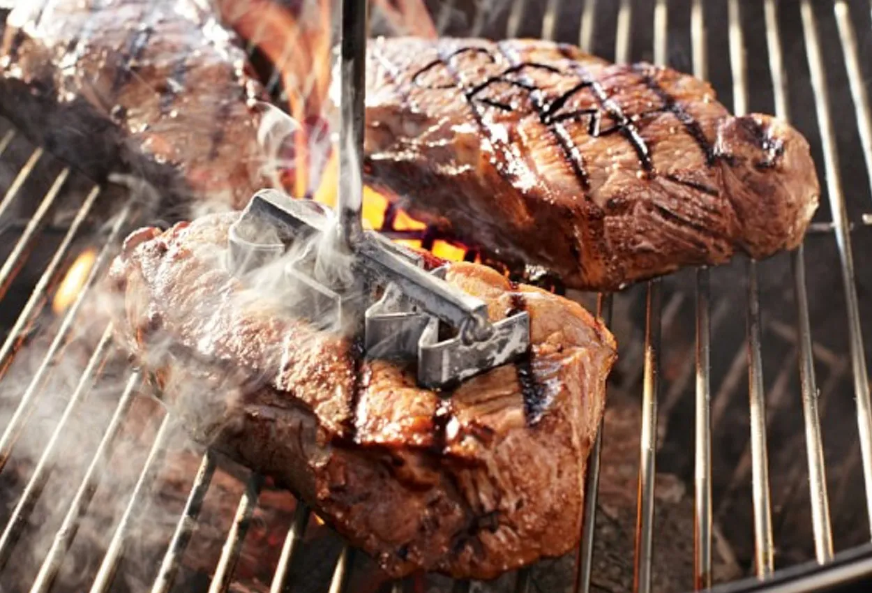 Gift Giving Guide for the Outdoor Lover