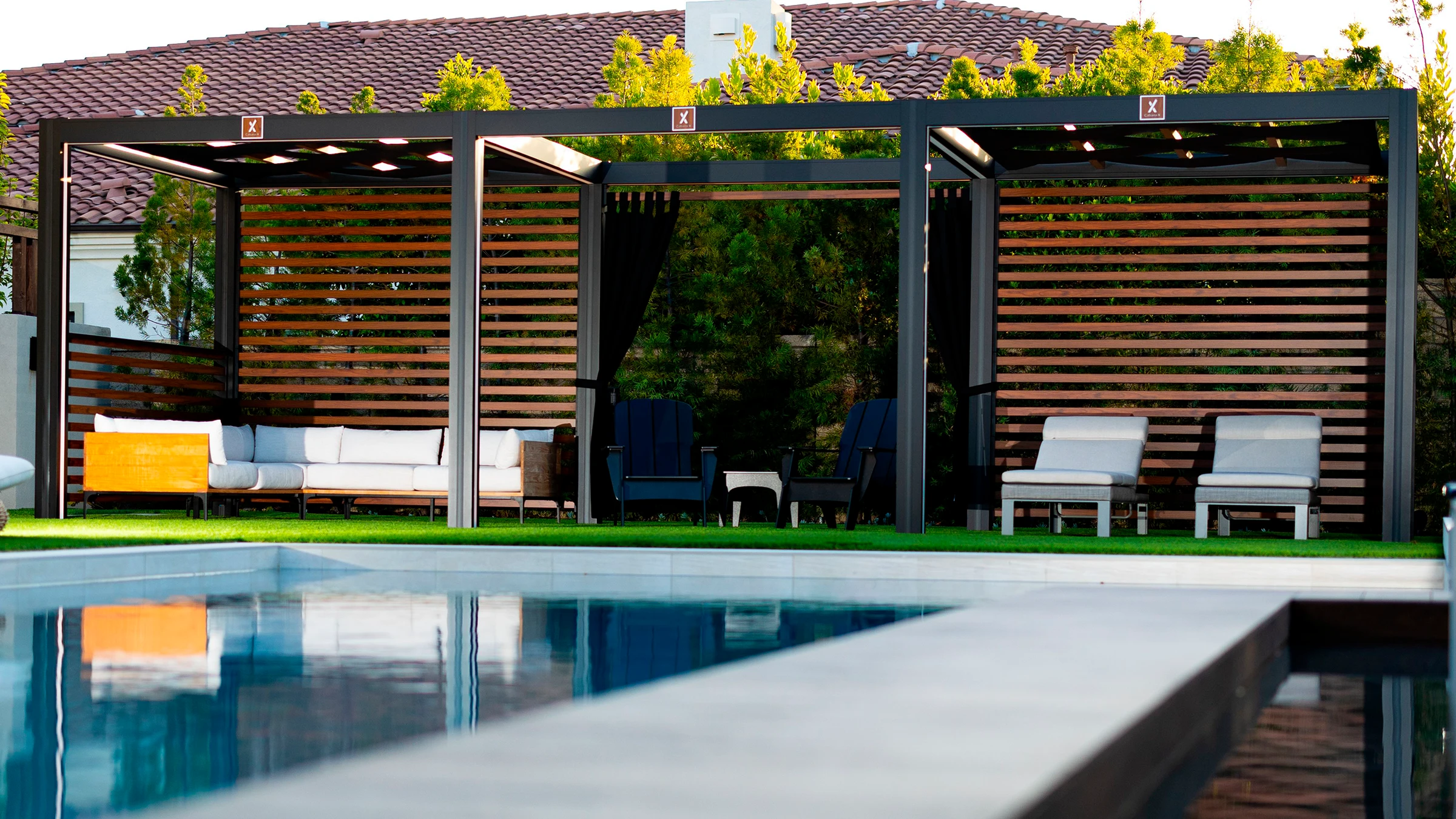 Pergola Privacy Panels - Gallery image 1