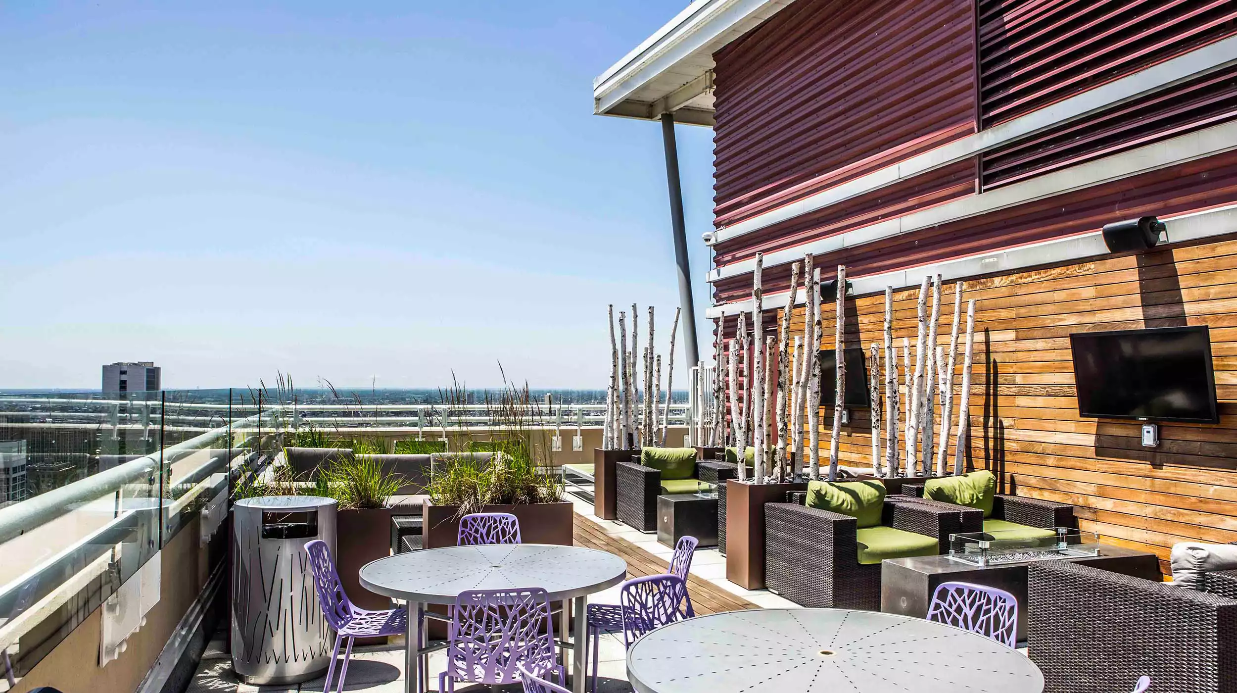 Chestnut Tower Roof Deck - Gallery image 3