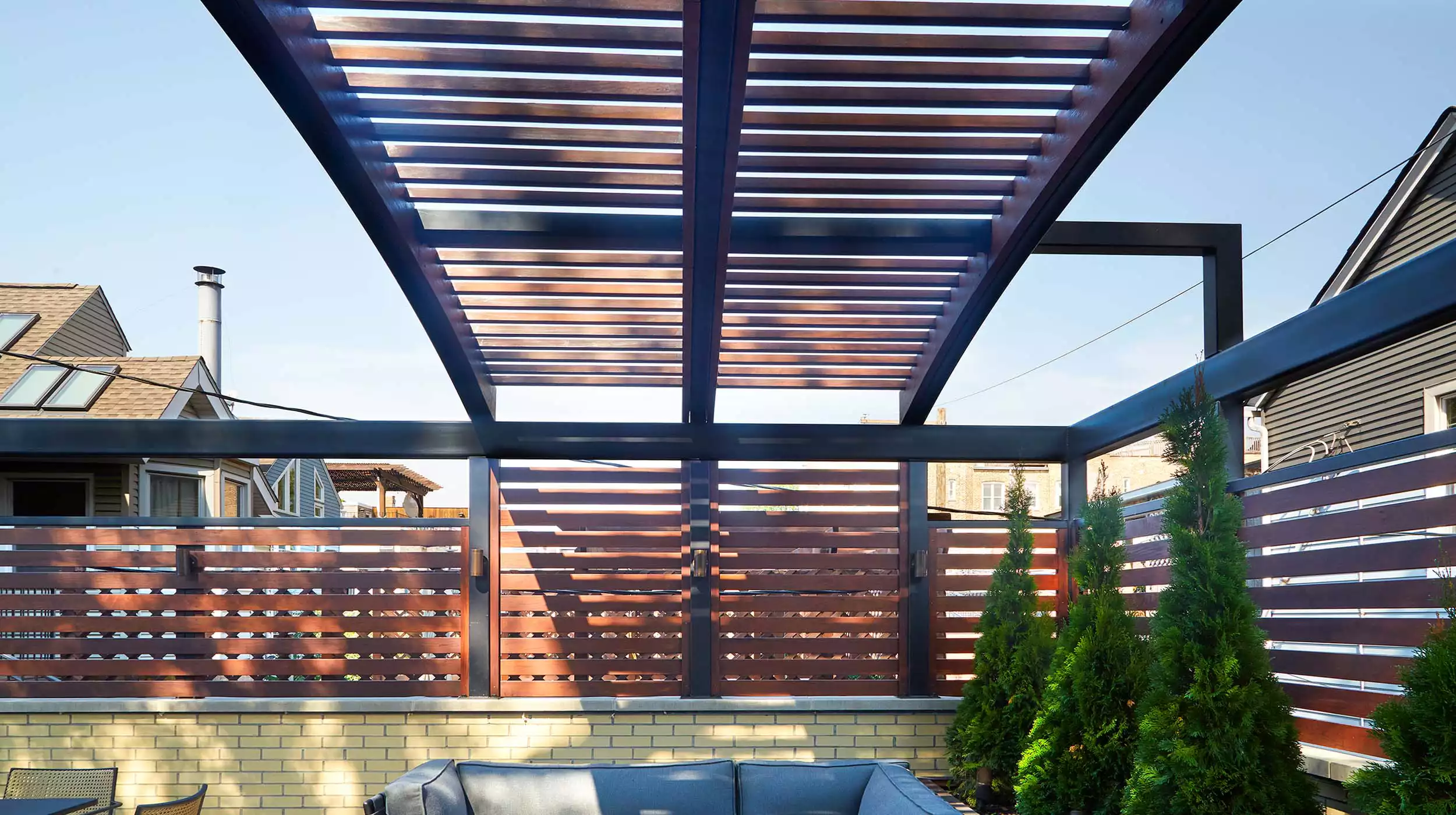 Curved Covering Near Clark - Gallery image 1