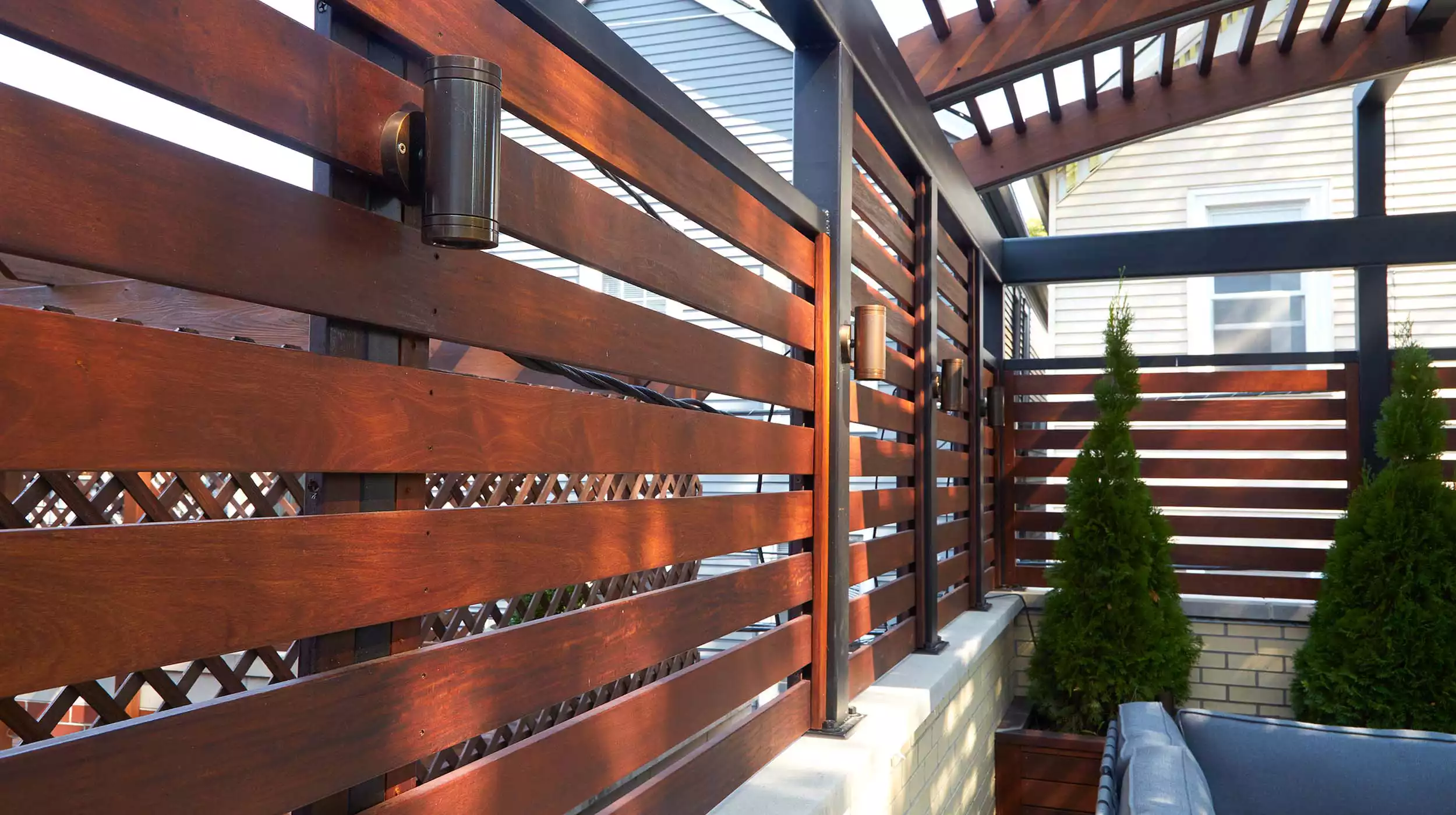 Curved Covering Near Clark - Gallery image 4