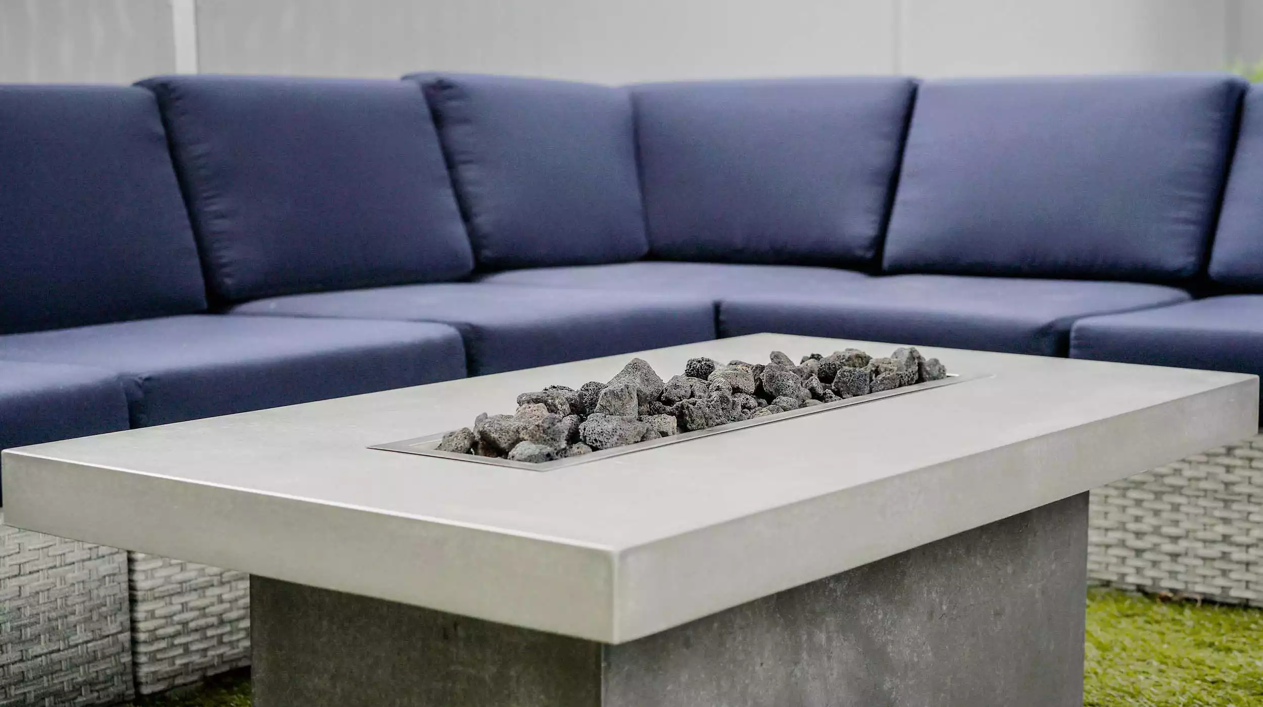 Curvy Contemporary Rooftop - Gallery image 7