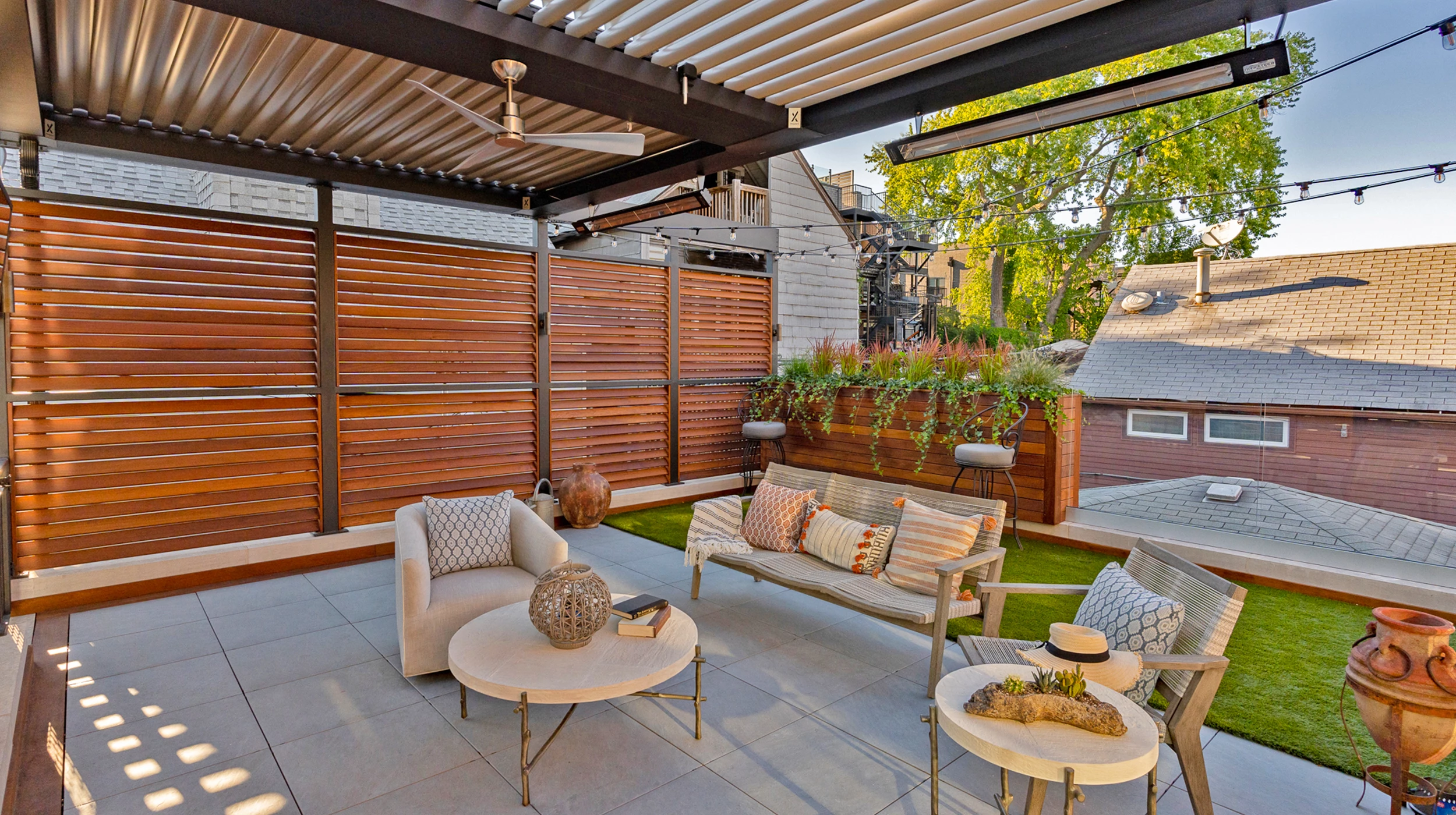 Dual Horizon Ipe Sanctuary of Privacy - Gallery image 2