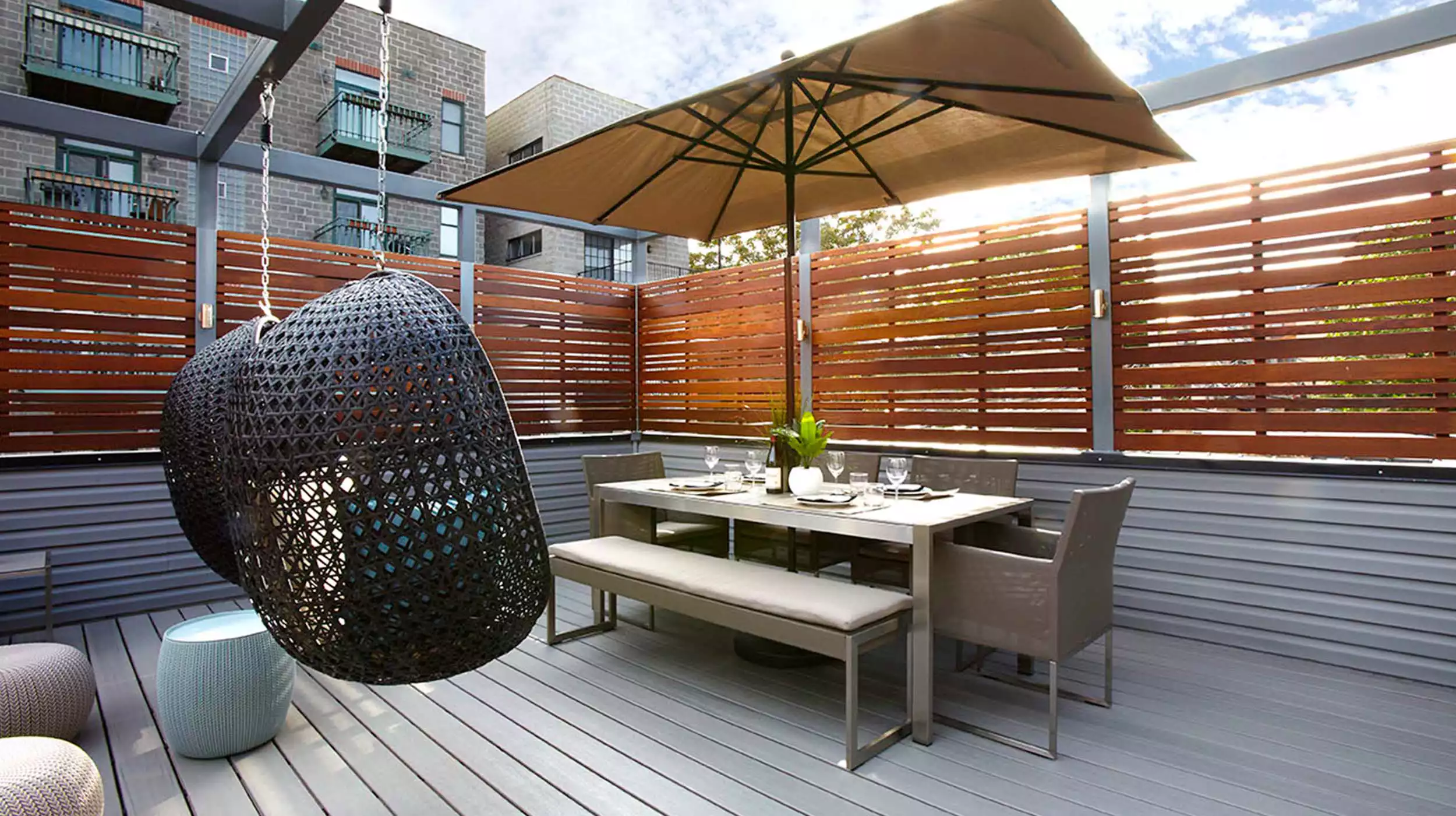 Retractable Shade with Privacy - Gallery image 2