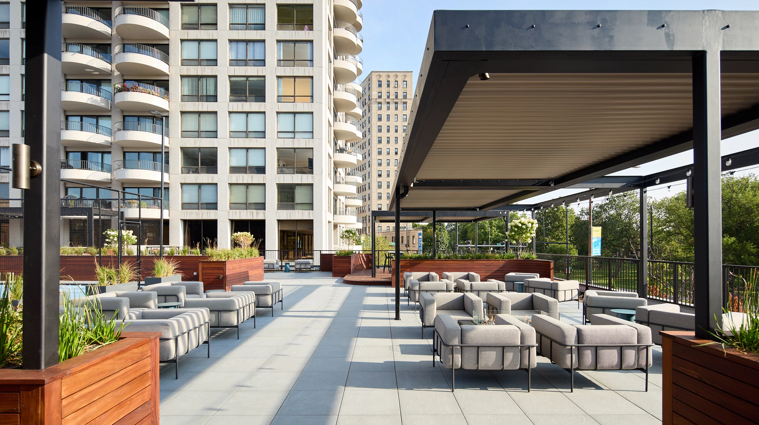 The Urban Play & Chill Deck - Gallery image 15