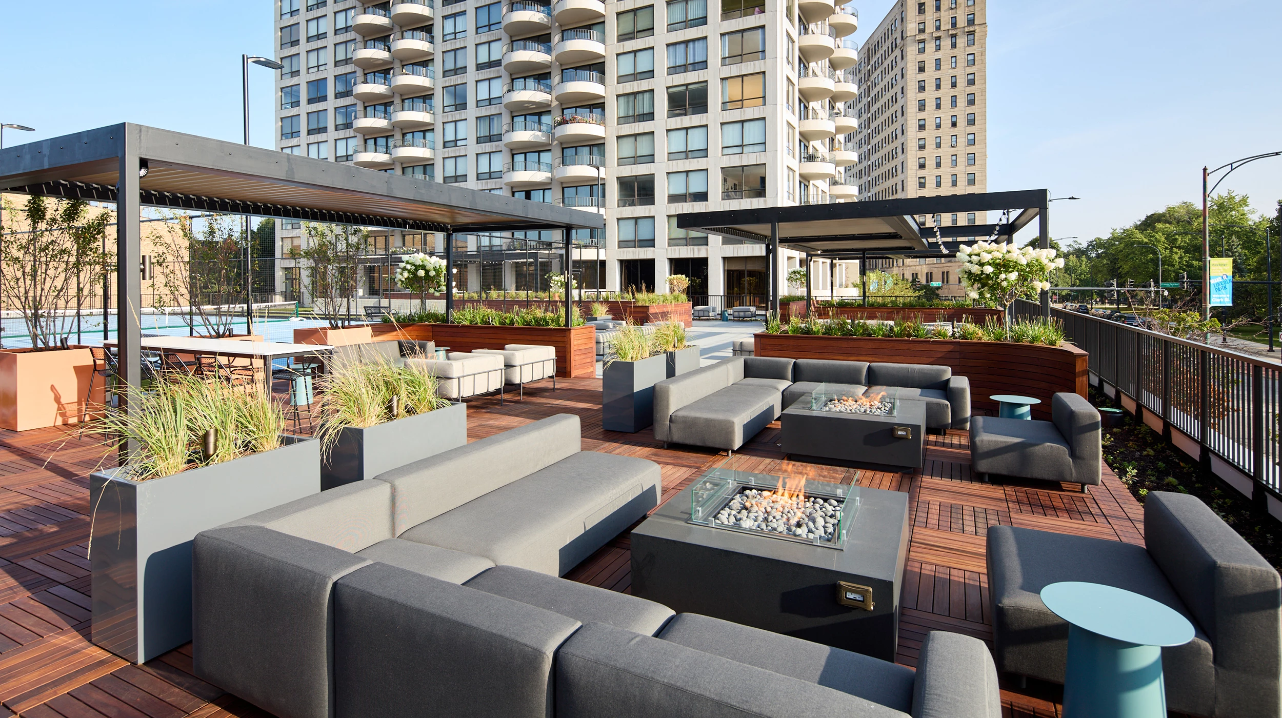 The Urban Play & Chill Deck - Gallery image 16