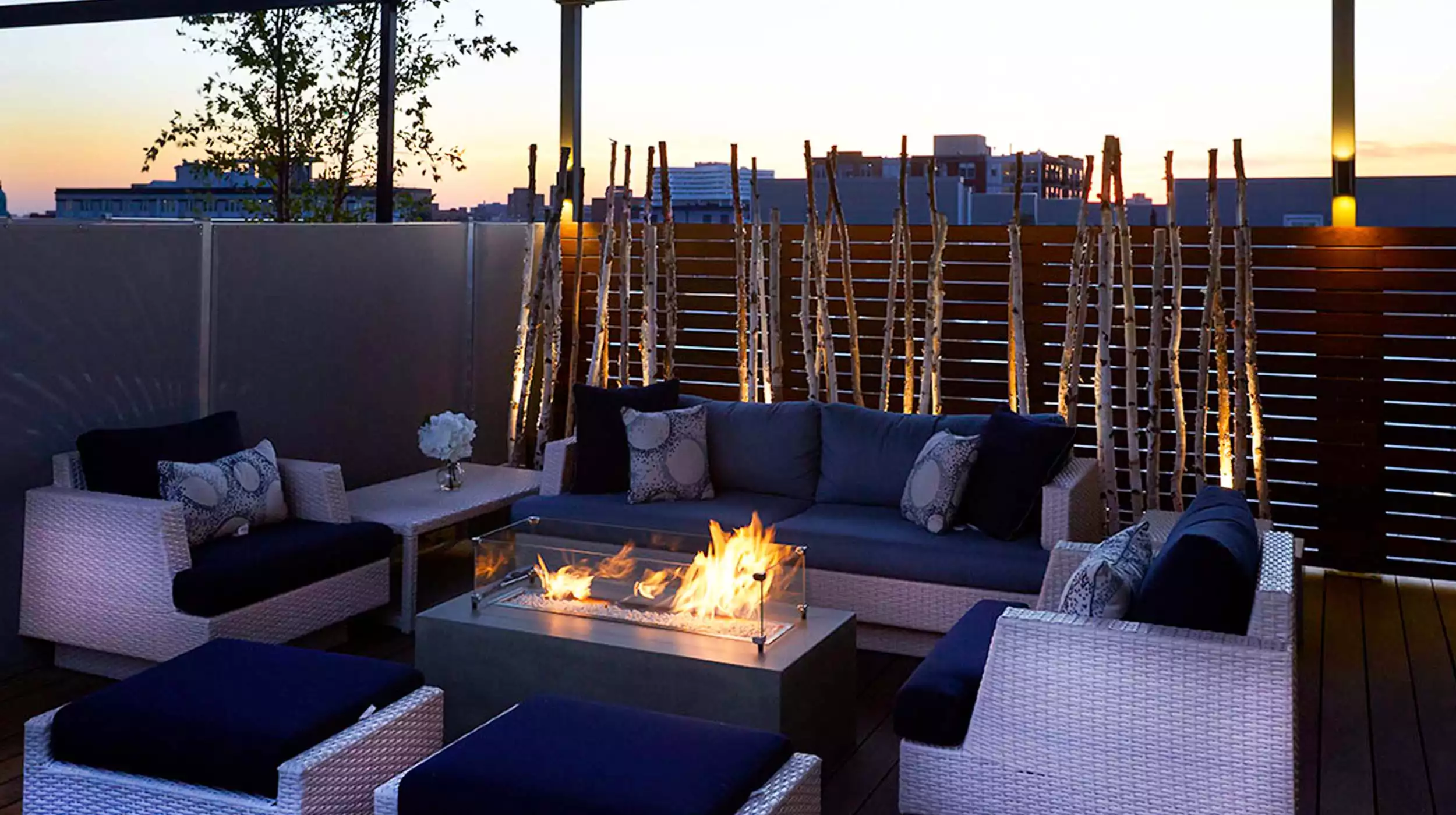 West Loop Luxury - Gallery image 6