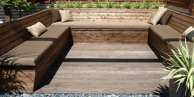 Roof deck design example - modern outdoor space